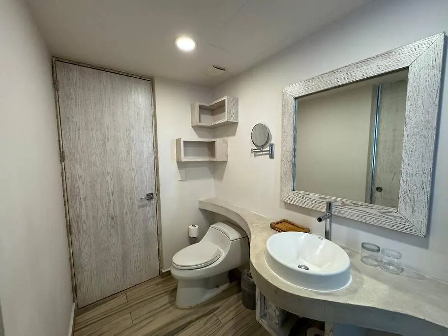 New Apt Near The 5Th Avenue Pool With Ocean View Playa del Carmen Lägenhet